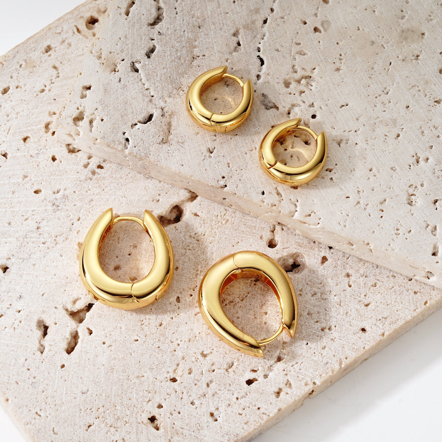 Drop Hoop Small - Oro 18K