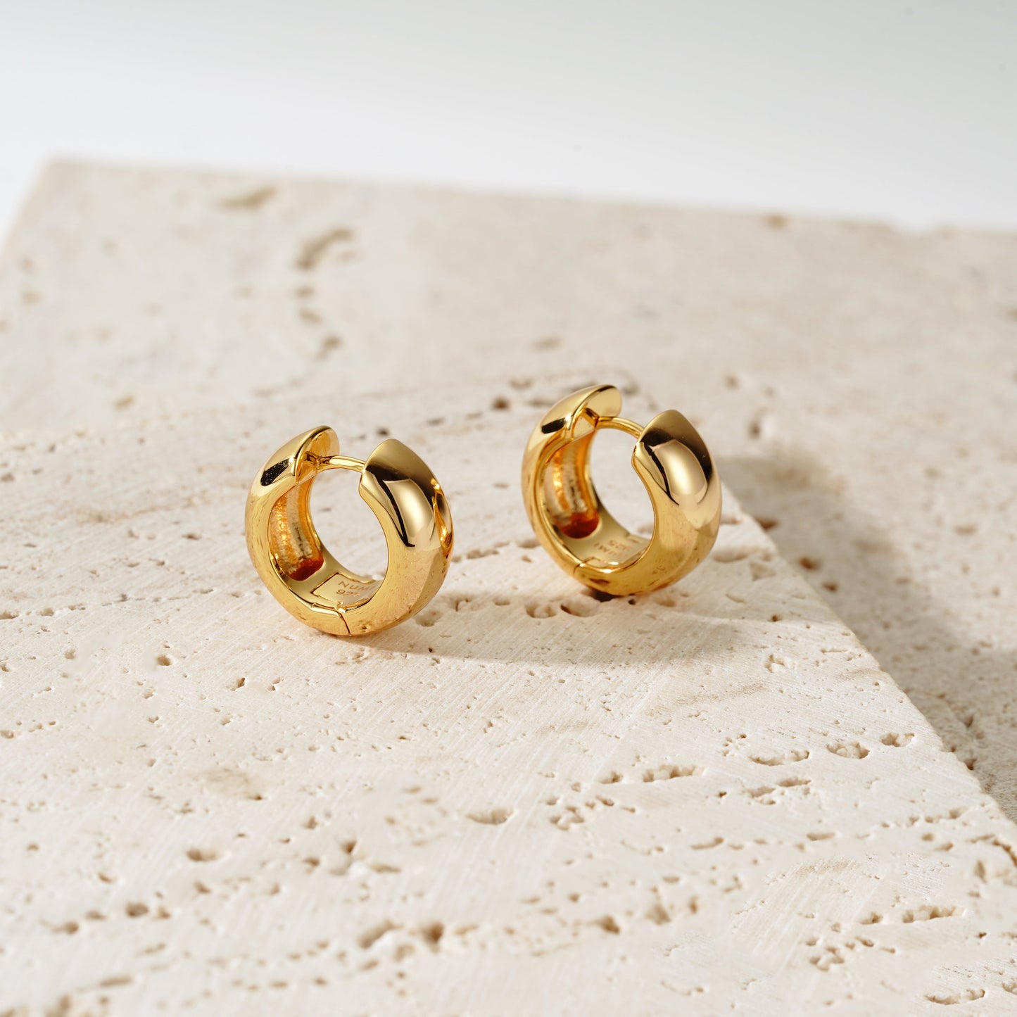 Chunky Hoop Medium - Oro 18K
