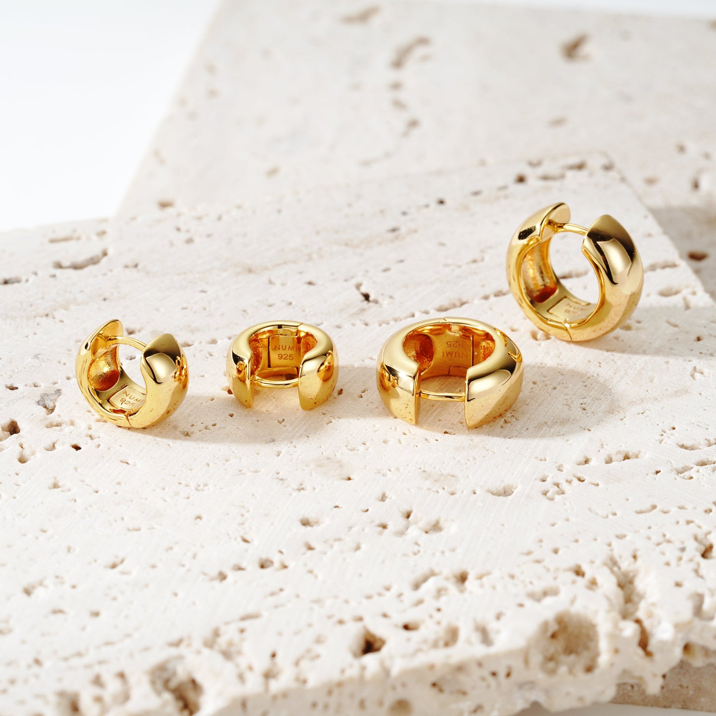 Chunky Hoop Medium - Oro 18K