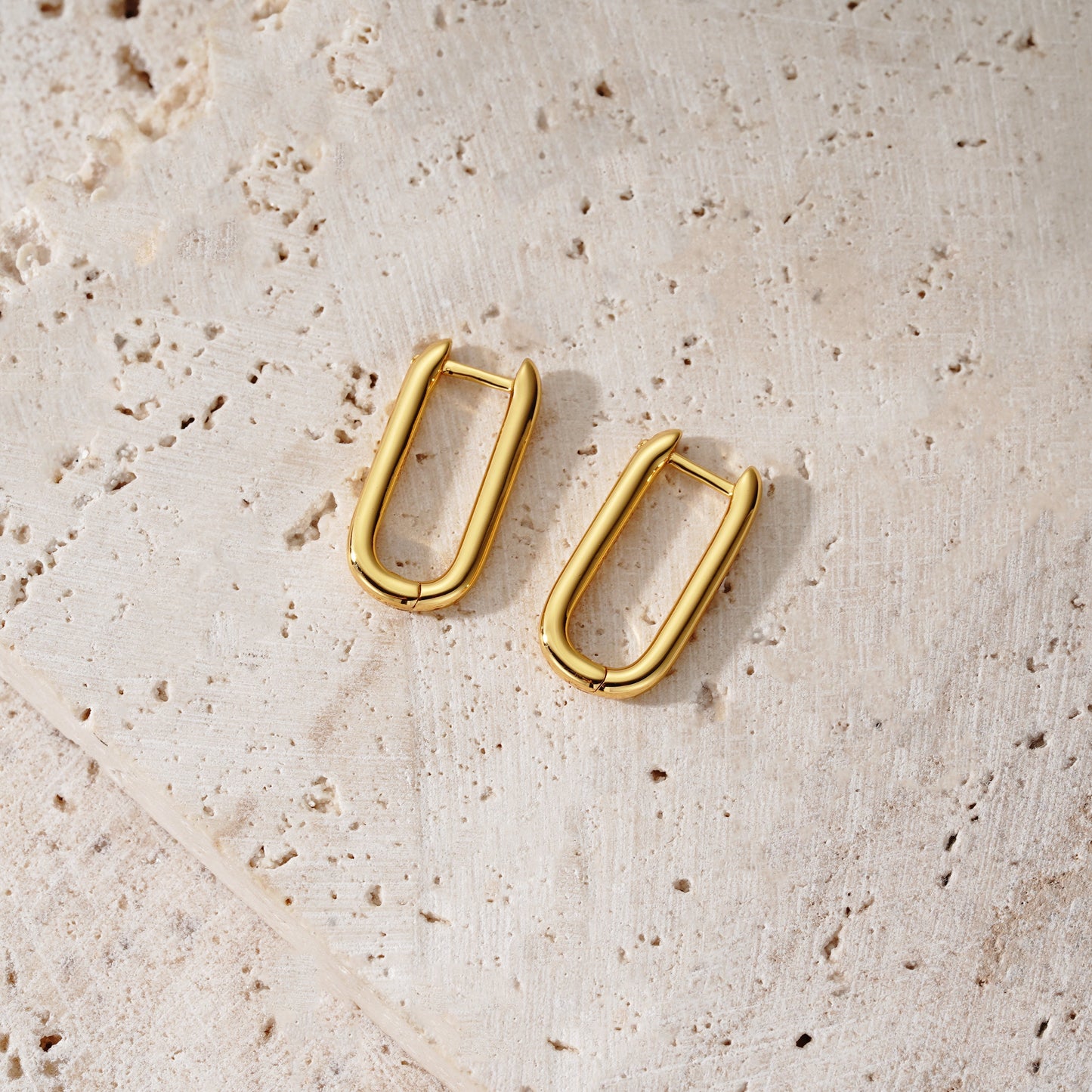 Clip Hoop Medium - Oro 18K