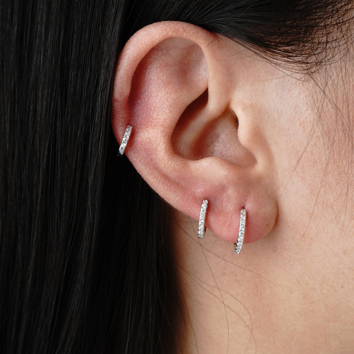 Flat Hoop Pavé Small - Argento Rodiato