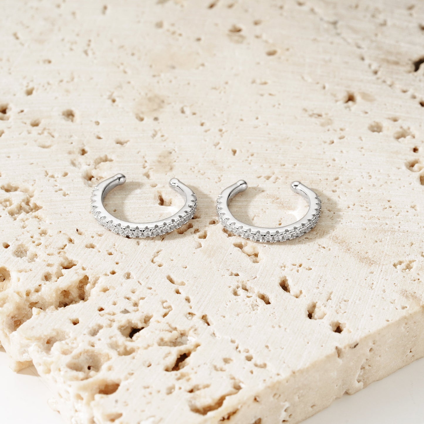 Round Earcuff - Argento