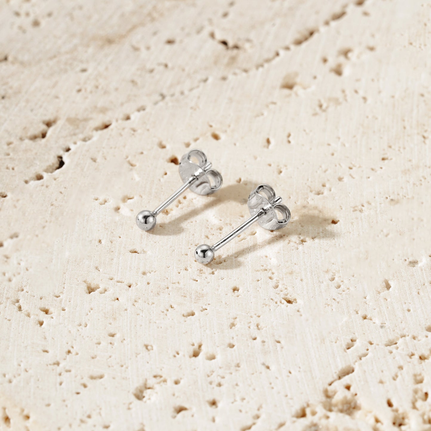 Dot Stud - Argento Rodiato