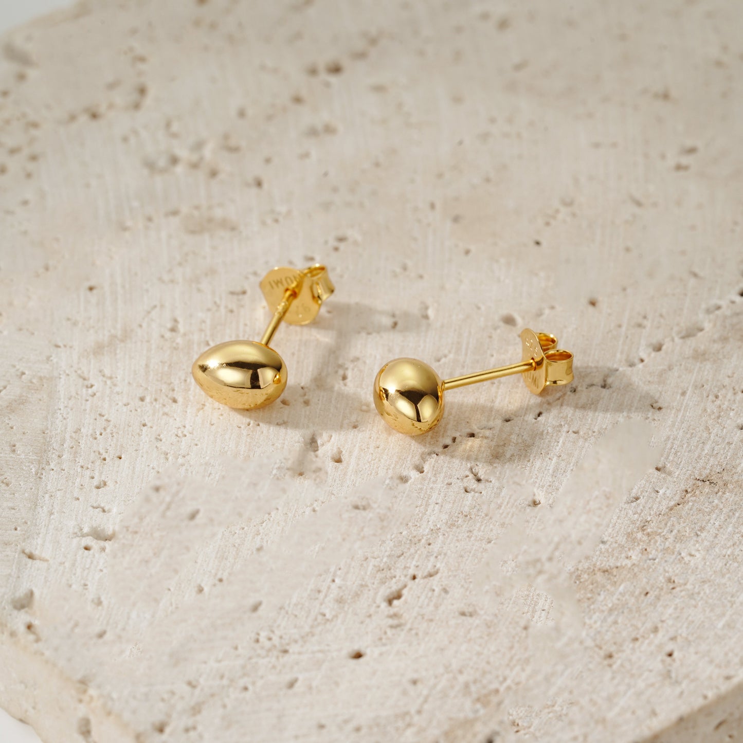 Oval Stud - Oro 18K